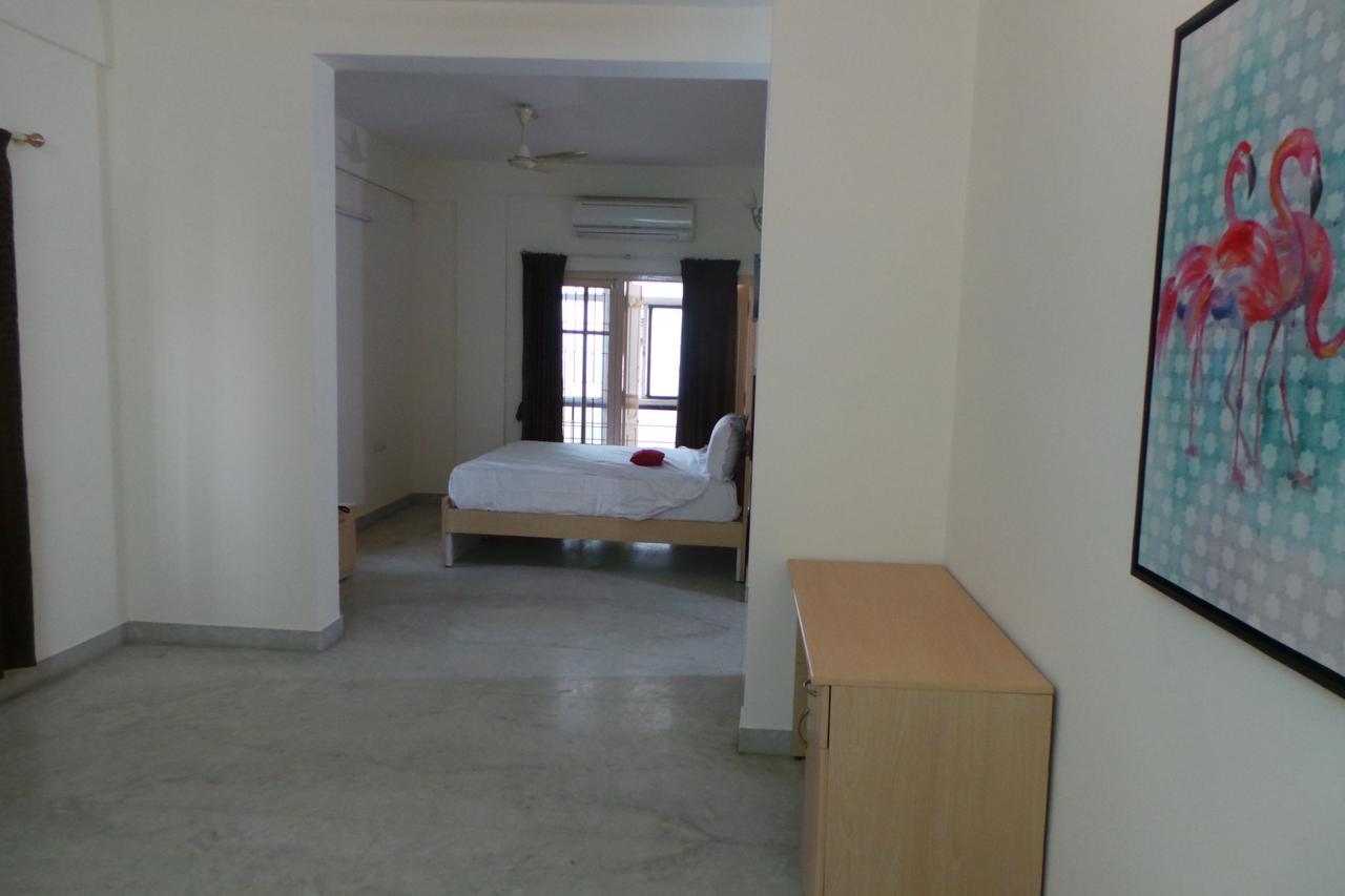 White House Hotel Bangalore Eksteriør billede